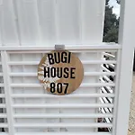 Mobile Homes Bugi Κάμπινγκ