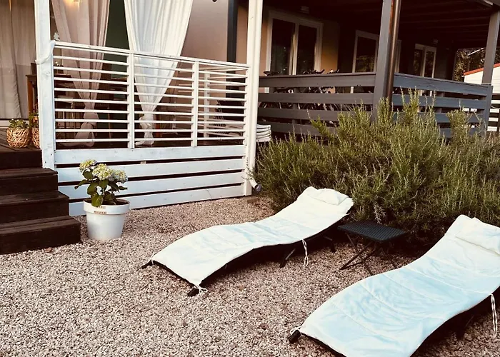 Mobile Homes Bugi אתר קמפינג ביוגראד נה מורו